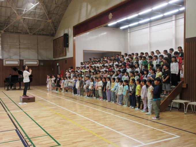 1年生　校内音楽会の練習