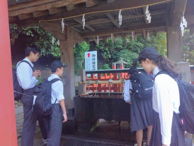 お参りの様子