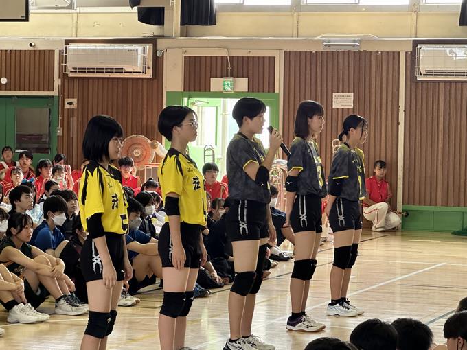 女子バレー1