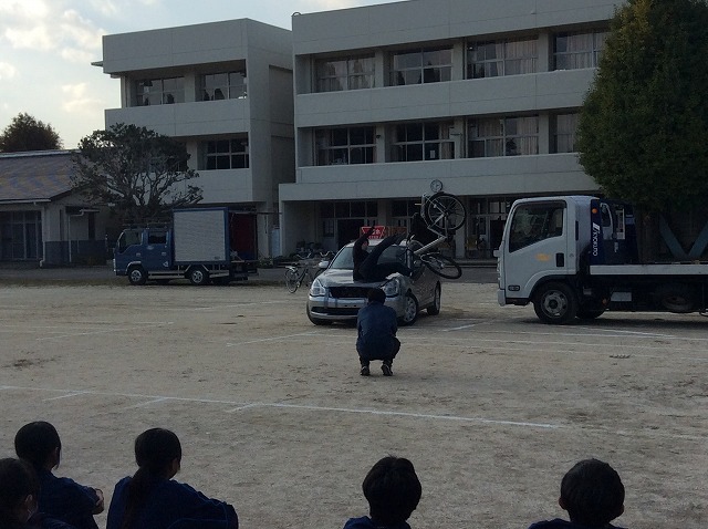 スケアード・ストレイト3