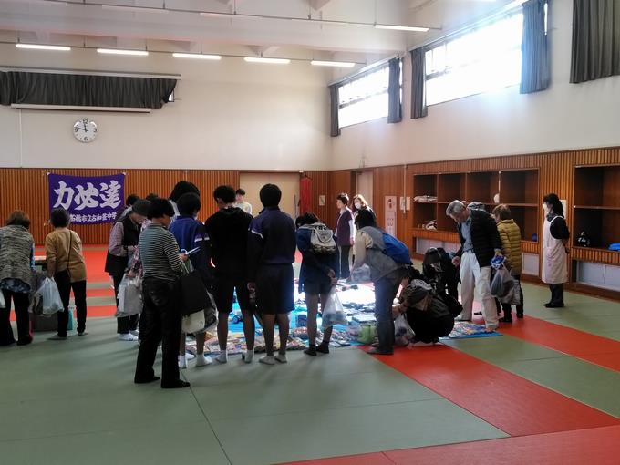 バザー②