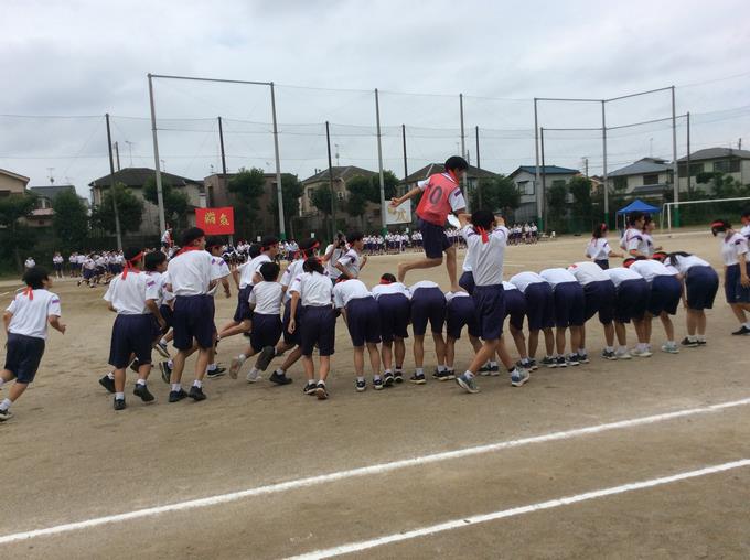 2学年「背中渡り」