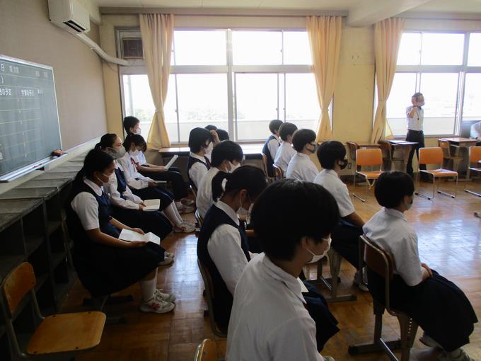 夏休み前全校集会3