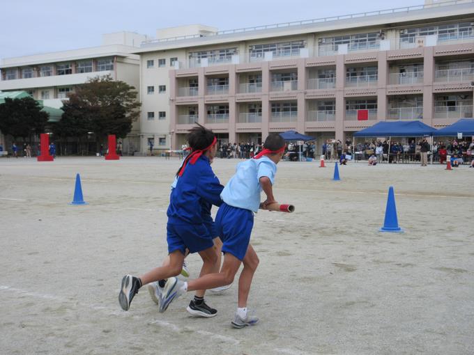 1年生学年種目の様子