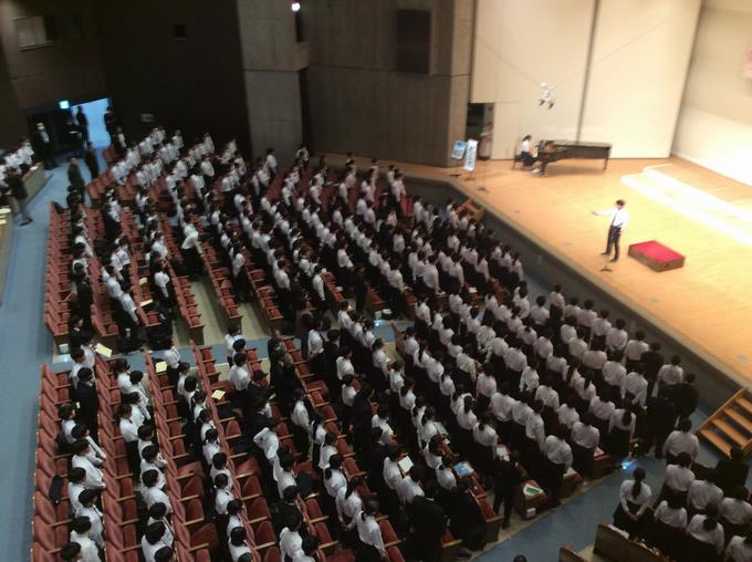 開会式 全校合唱