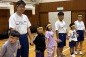 小学生とともに