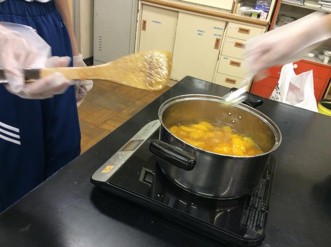 灰汁もすくって