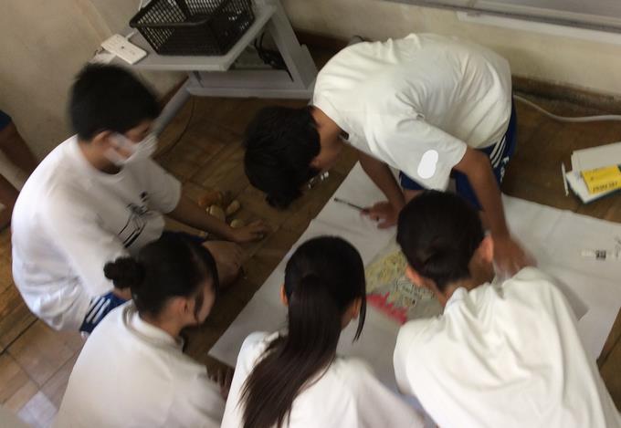 学級旗の制作