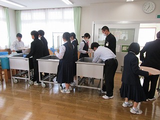 給食