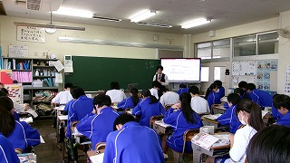 1023