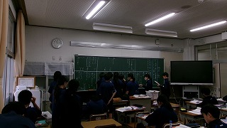 626
