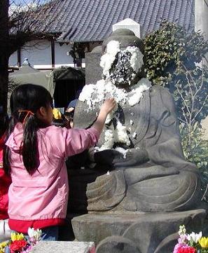 大仏追善供養の写真