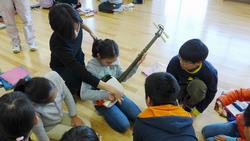 音出しの基本をグループごとに指導