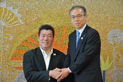 神保氏の市長表敬