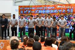 スピアーズ選手(1)