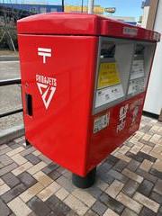 南船橋駅ポスト背面