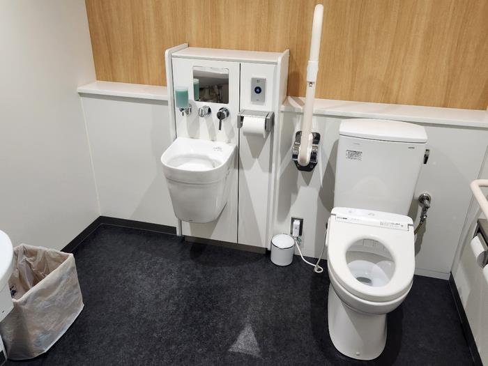 オストメイト対応トイレ内(南部清掃工場2階)