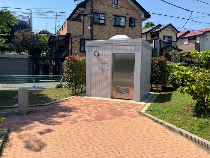 オストメイト対応トイレ入口（宮本南公園）