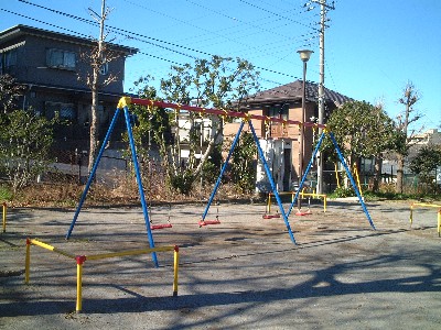 ブランコ飯山満町3丁目公園