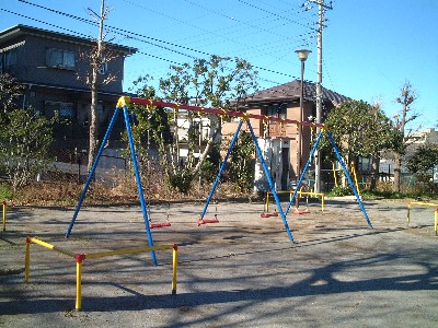 ブランコ飯山満町3丁目公園