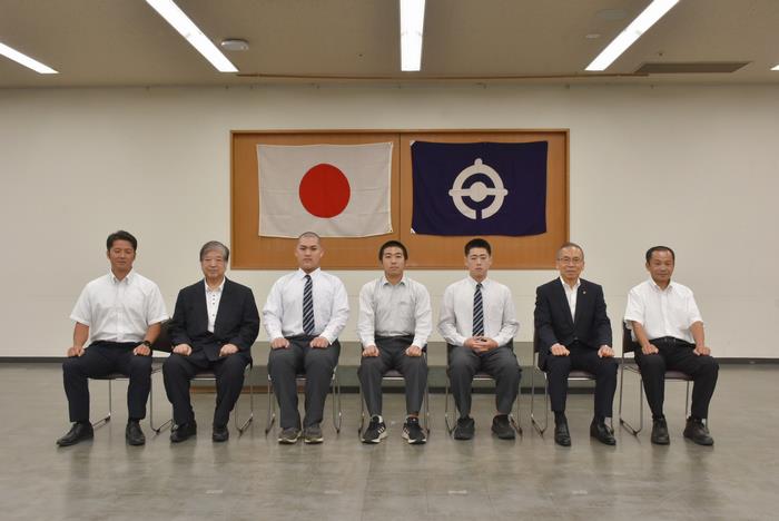 大穴中学校