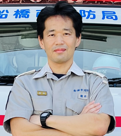 救急隊員