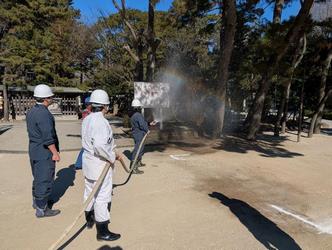 屋外消火栓取扱訓練風景(2)