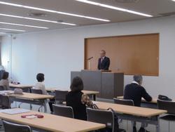 委嘱式の様子(1)