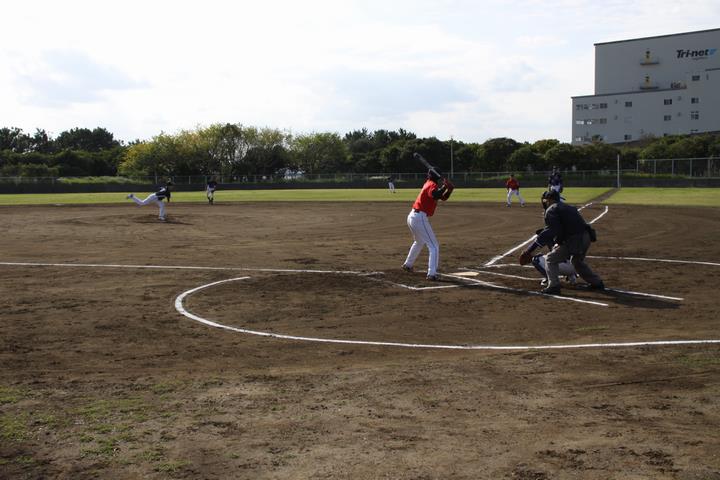 野球場は1面。（両翼86m、センター100m）　少年野球や草野球のシーンに!