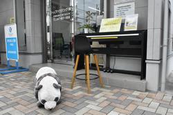 海神駅前ストリートピアノ