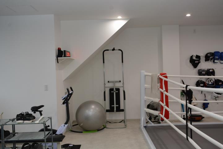 FUNABASHI E-BOX GYM