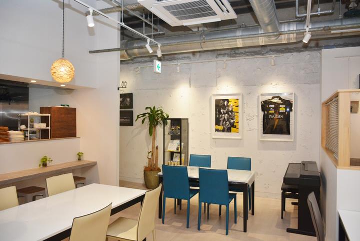 Cour Café＋