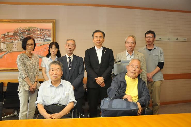 市長と船橋市障害福祉団体連絡協議会の方々