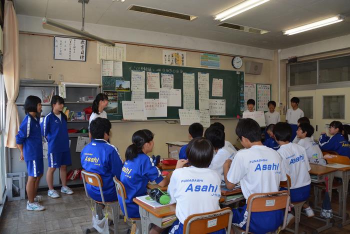 旭中学校が実施した事前学習の様子