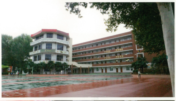 大雁塔小学校