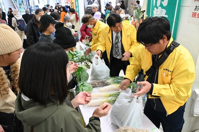 東武鉄道船橋駅コンコース会場
