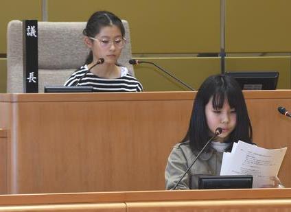 楫取奈々さん（小栗原小）