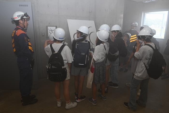 救助・避難体験を行いました