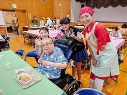 参加者の皆さんと触れ合えました