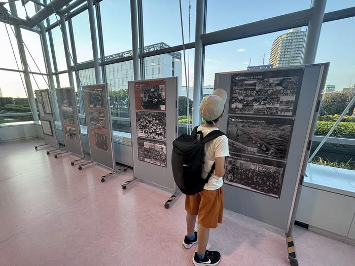 ひめゆり学徒隊や原爆などさまざまな写真がありました
