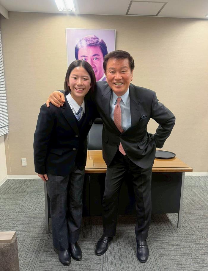 森田健作先生と記念写真