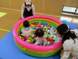 1,2歳ひろば0401