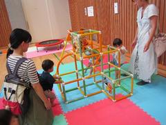 「ちびっこ広場」0802