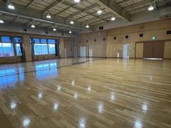 体レク室（しきり有）