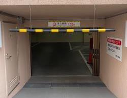 地下駐車場